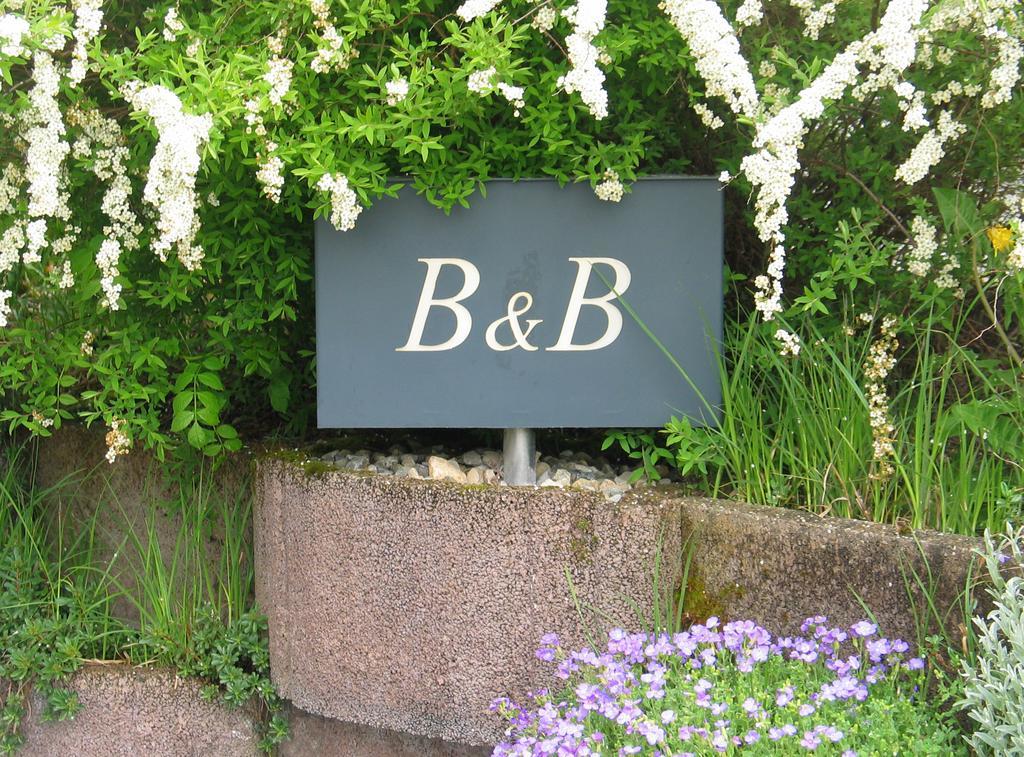 B&B Hersberg ภายนอก รูปภาพ